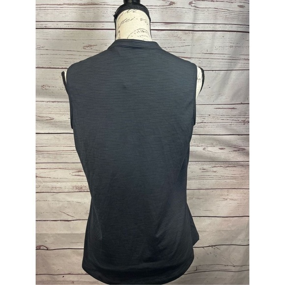 Lady Hagen medium black and dark gray stripped sleeveless shirt-2453 - Picture 2 of 3